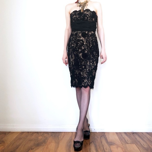 BETSEY JOHNSON Vintage Lace Bodycon Dress w/ Bow Tie Belt - Picture 3 of 9